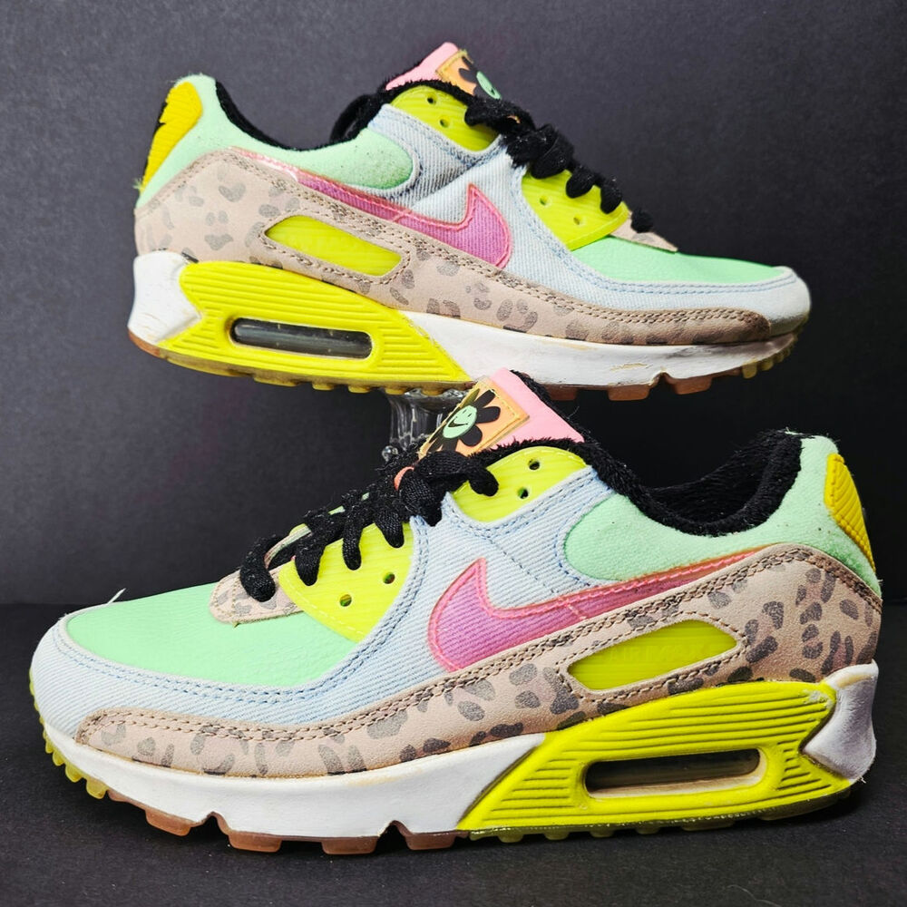 Nike Women 6.5 Comfy footwear